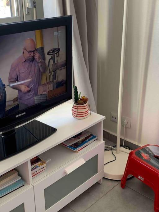 Parking Prive,T1 Bis, 10Mn Lyon Centre Apartment Villeurbanne Bagian luar foto