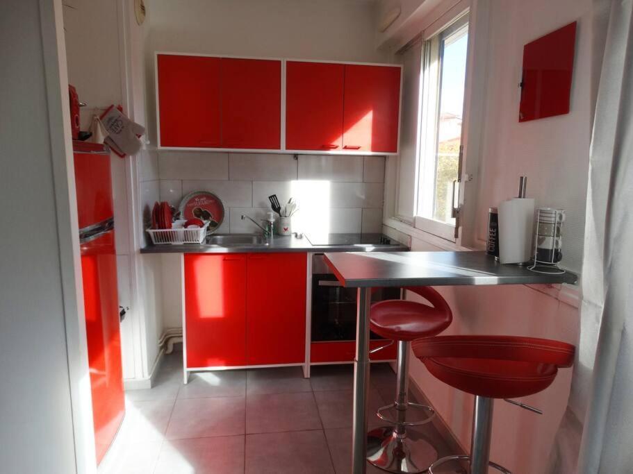 Parking Prive,T1 Bis, 10Mn Lyon Centre Apartment Villeurbanne Bagian luar foto